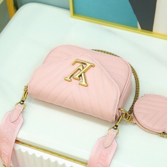 Louis Vuitton NEW WAVE MULTI-POCHETTE bag - Picture 2 of 7